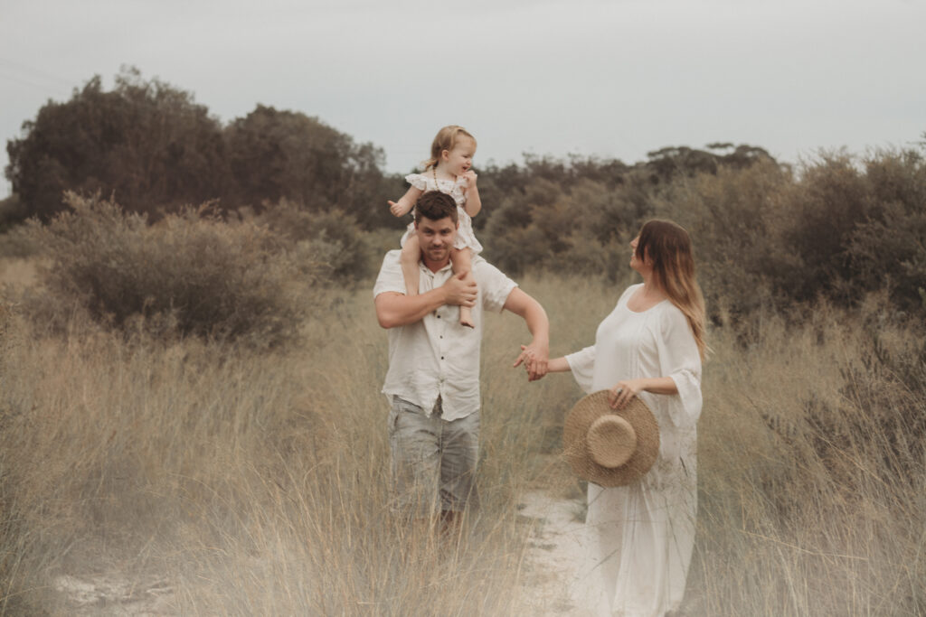 Varsity Lakes QLD Newborn Photography | Tips for Gorgeous Outdoor Photos